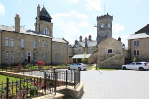 aysgarth courtyard may 2012 sm.jpg